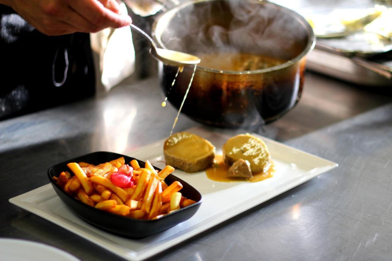 Logis Hotel Restaurant & Pizzeria Vuillot Cuiseaux Ngoại thất bức ảnh
