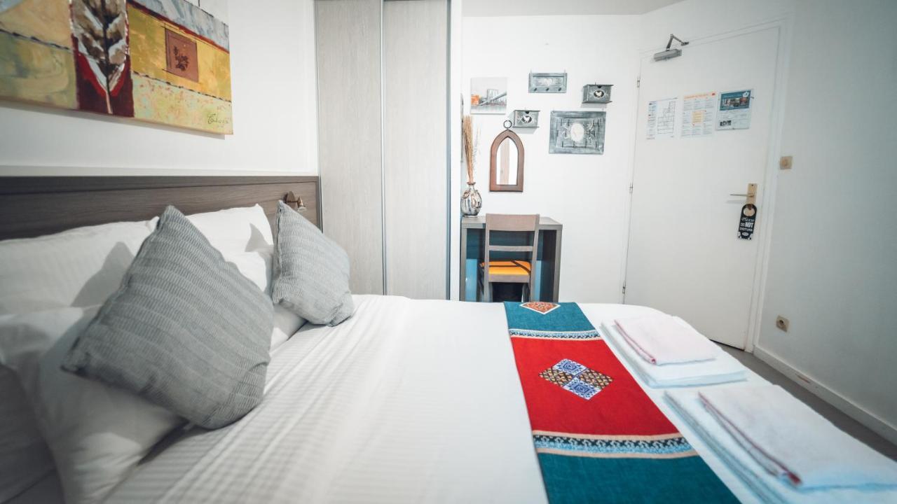 Logis Hotel Restaurant & Pizzeria Vuillot Cuiseaux Ngoại thất bức ảnh