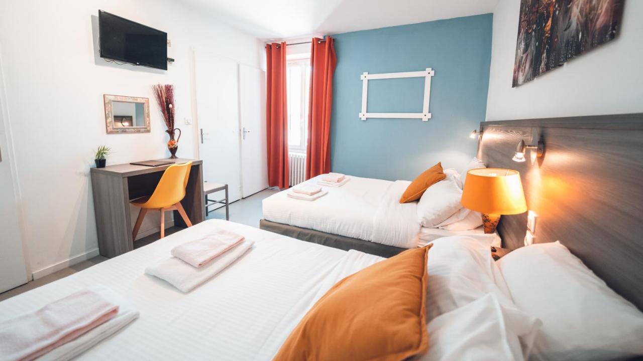 Logis Hotel Restaurant & Pizzeria Vuillot Cuiseaux Ngoại thất bức ảnh