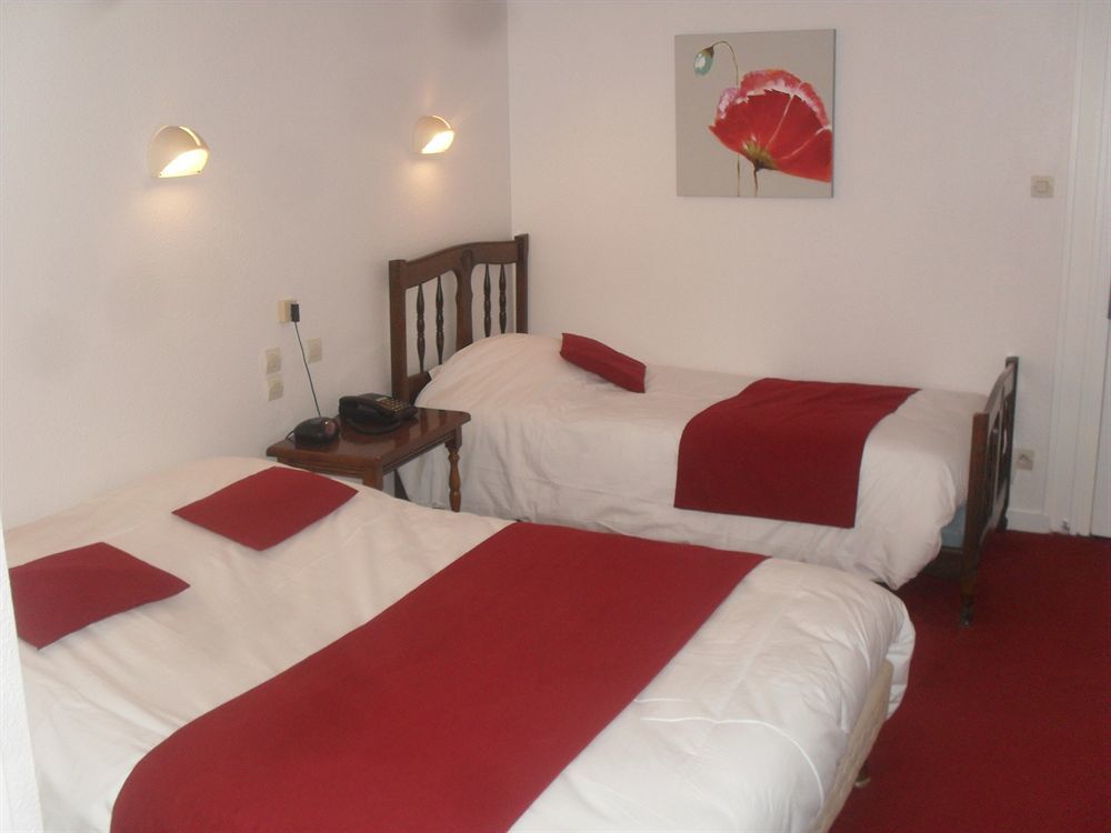 Logis Hotel Restaurant & Pizzeria Vuillot Cuiseaux Ngoại thất bức ảnh