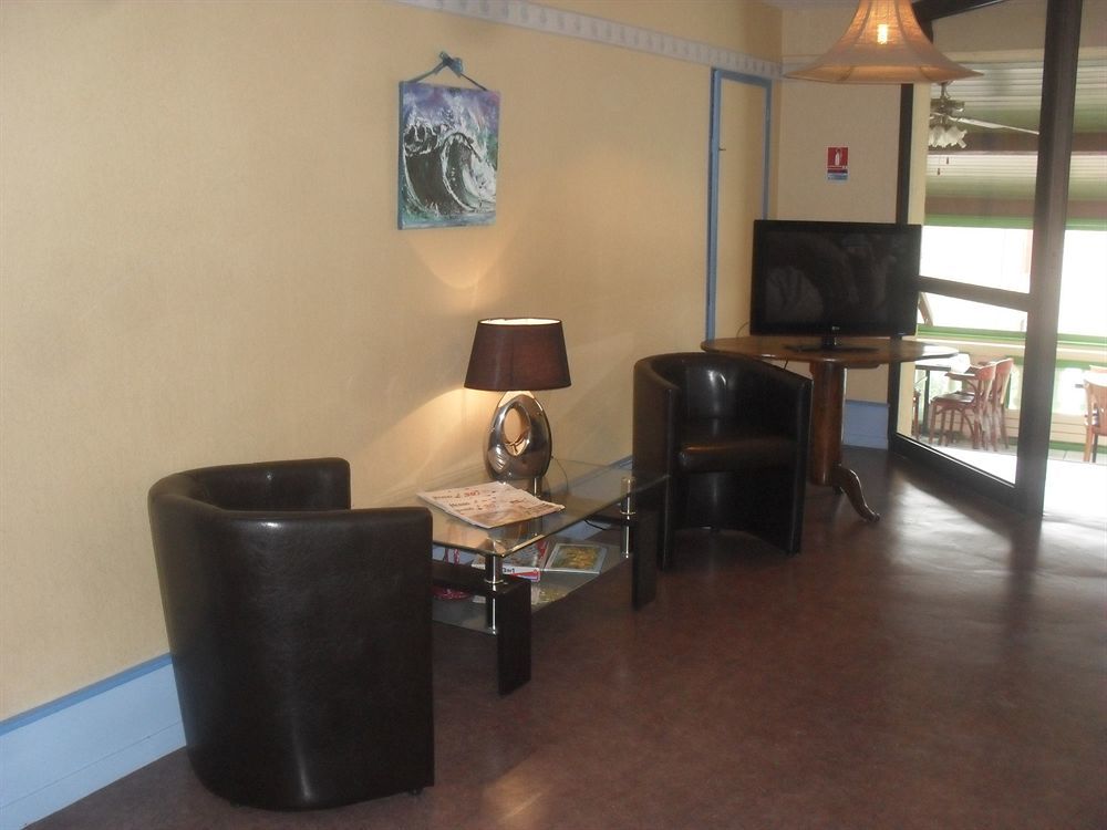 Logis Hotel Restaurant & Pizzeria Vuillot Cuiseaux Ngoại thất bức ảnh